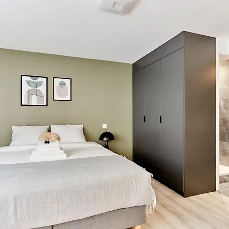 Renove & Clim 2ch 2sdb Tour Eiffel A Pied